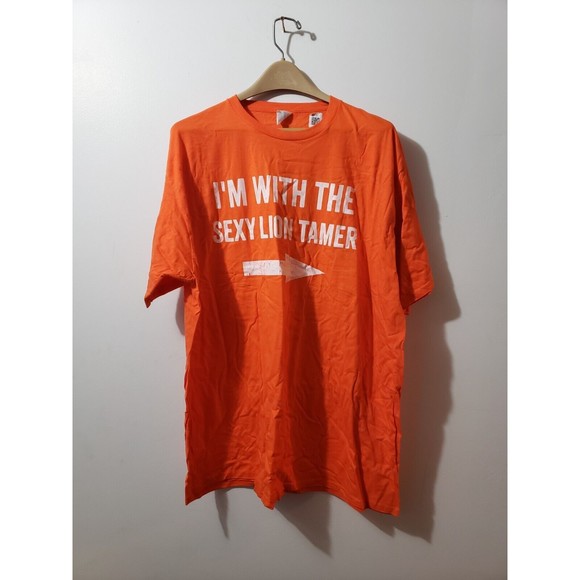 I'm With the Sexy Lion Tamer - Boyfriend or Husband Men's T-shirt Size 3XL XXXL - Picture 1 of 3
